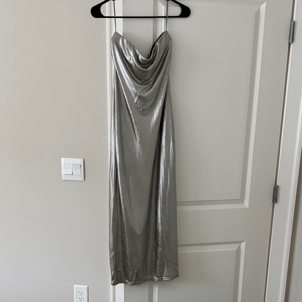 Elegant Silver Strapless Dress